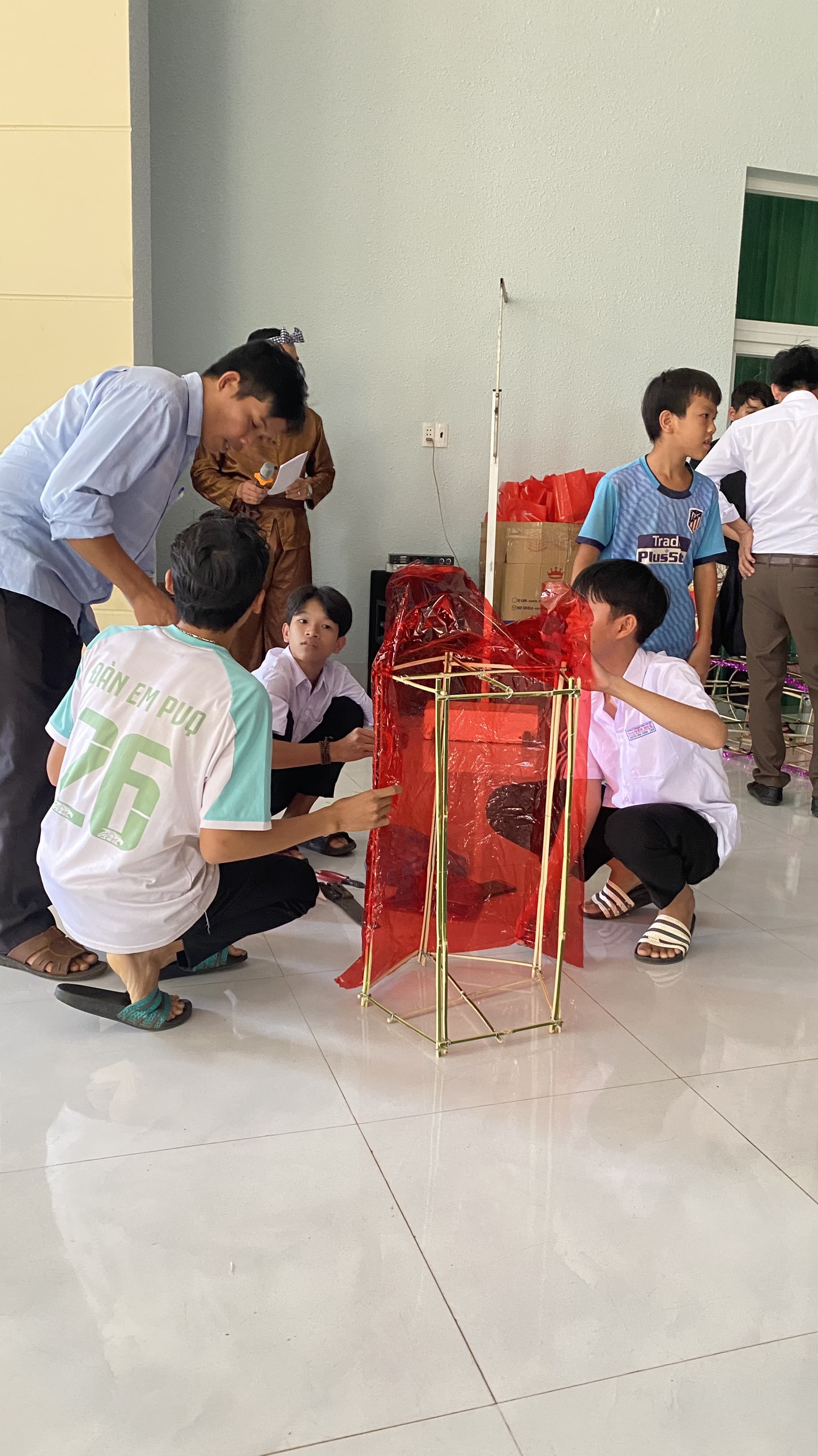 làm lồng đèn2
